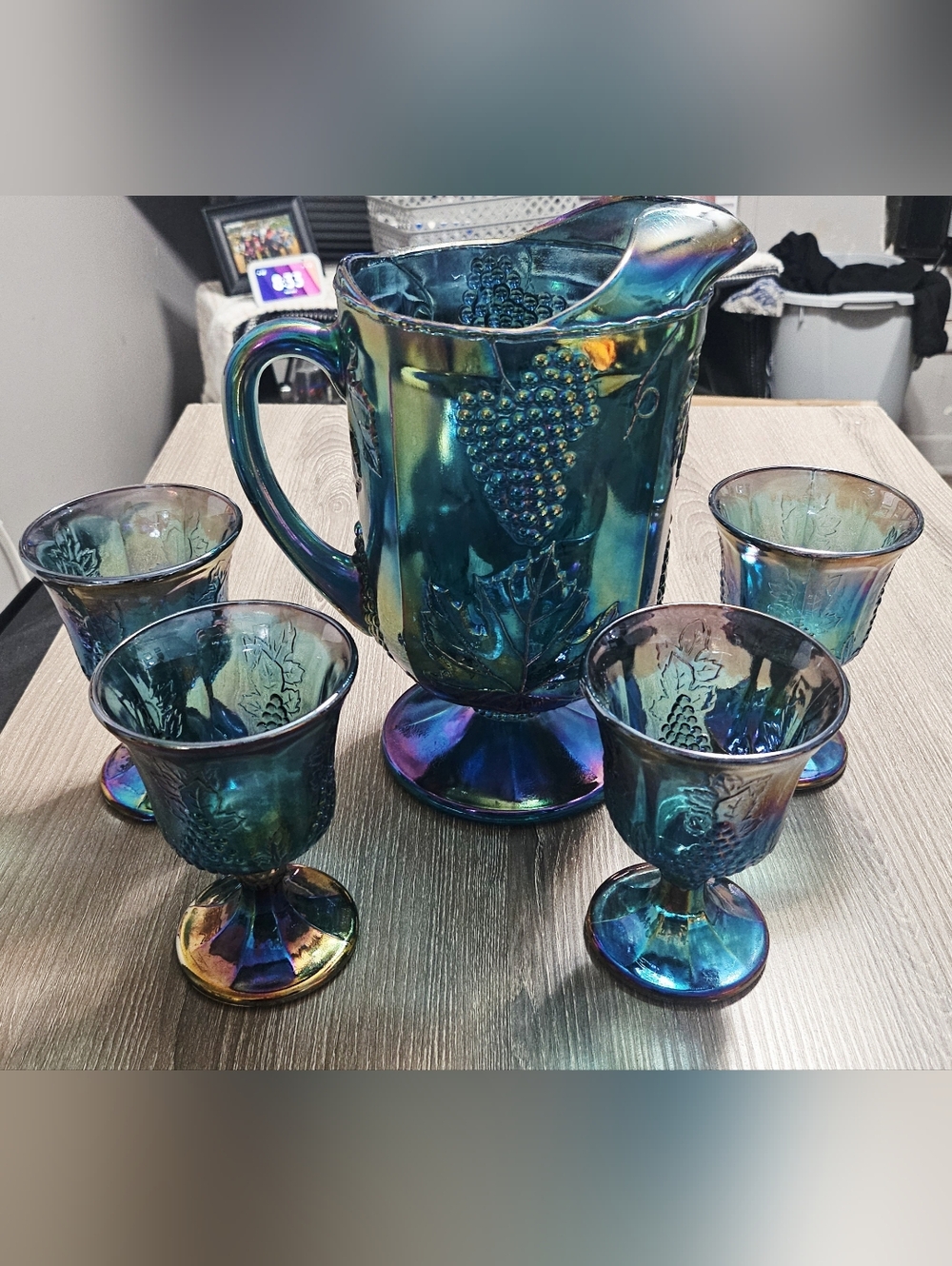 Vintgae Carnival Indiana Iridescent Pitcher with 4 goblets glass set